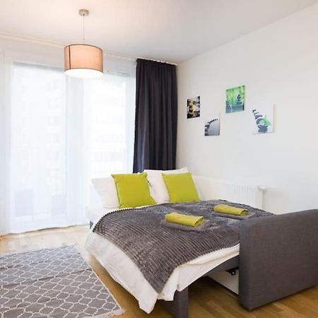 Premium City Apartment With Balcony! Free Garage Parking Included! เวียนนา ภายนอก รูปภาพ